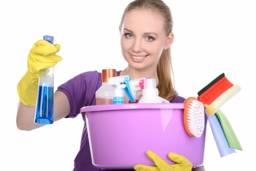 Office deep cleaning in Canary Wharf business space